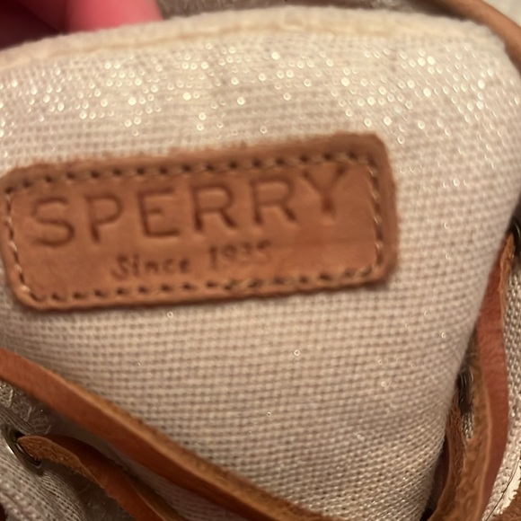 Sperry Waterproof boots size 10 M like new worn twice - Picture 6 of 6